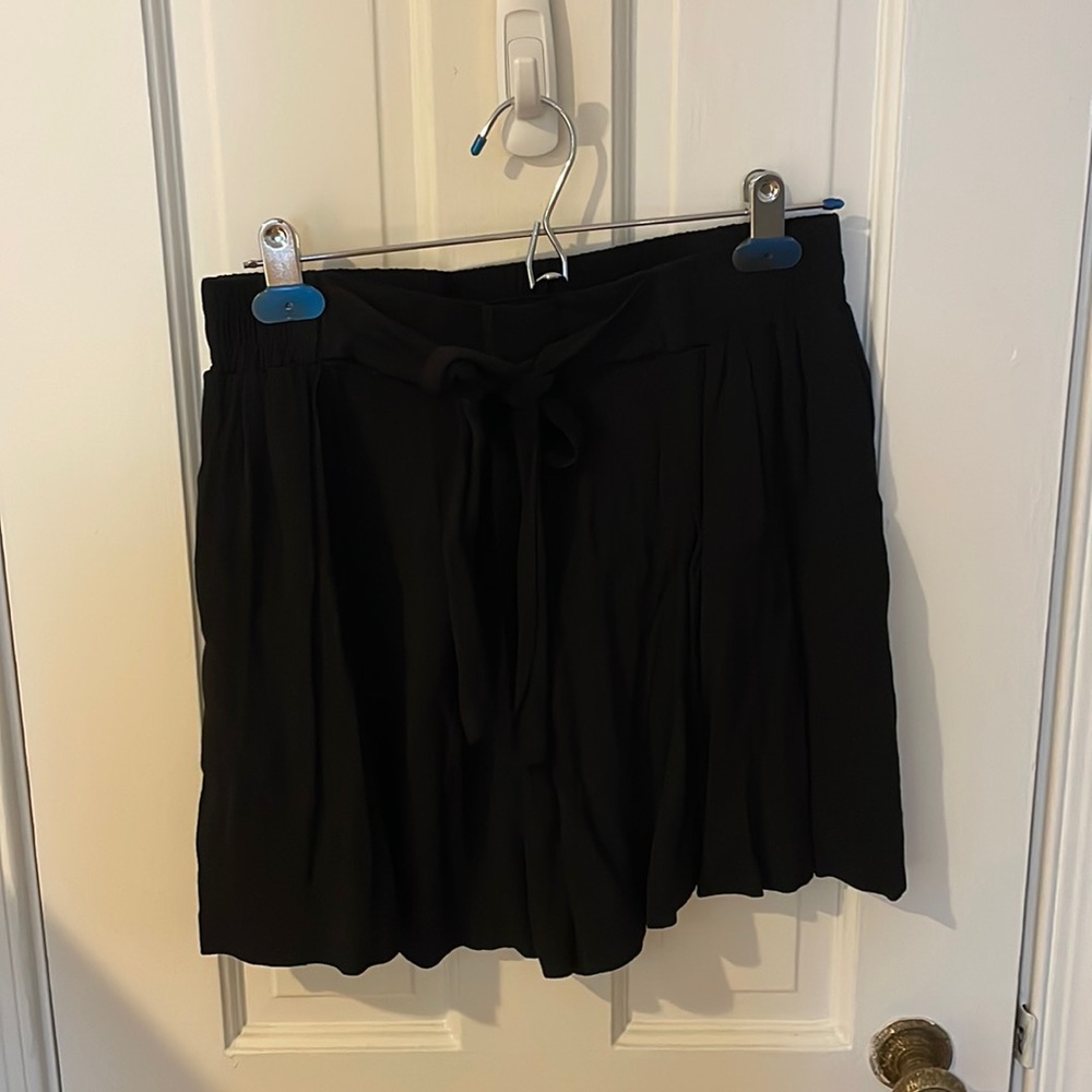 Zara shorts with tie